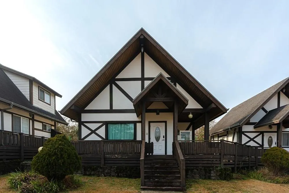 ג'גו Hunsvill Pension